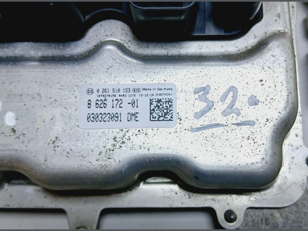 BMW 320i 2014 F30 N20 ENGINE CONTROL ECU UNIT KIT DME 8626172