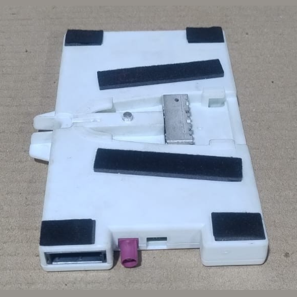 OEM BMW X5 G05 F44 TELEMATIC COMMUNICATION BOX ANTENNA MODULE -  5A5CE25
