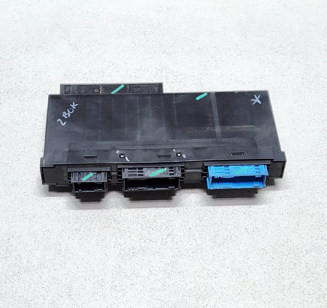 2009-2014 BMW X5 Electronic Junction Box 9247465 X5 E70 and X6 E71 OEM
