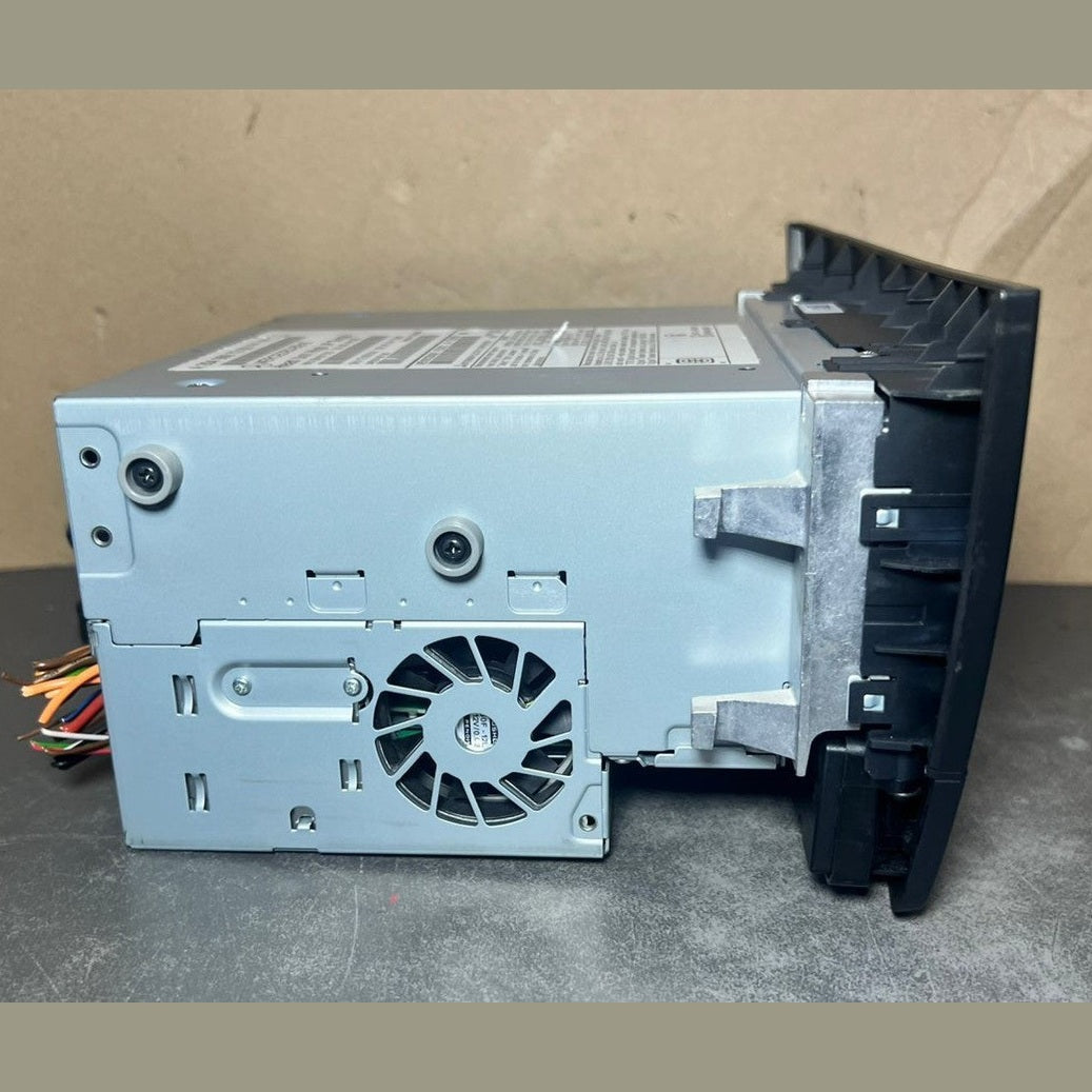 Mercedes W204 Navigation Command Radio Audio Head Unit CD Player A204 9007309