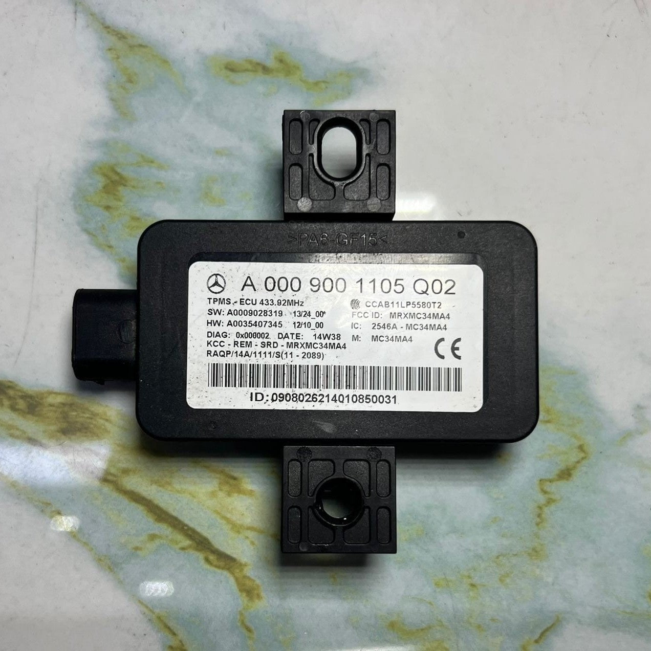 15-20 Mercedes C300 Tire Pressure Control Unit A0009001105 S-Class W222, C-Class