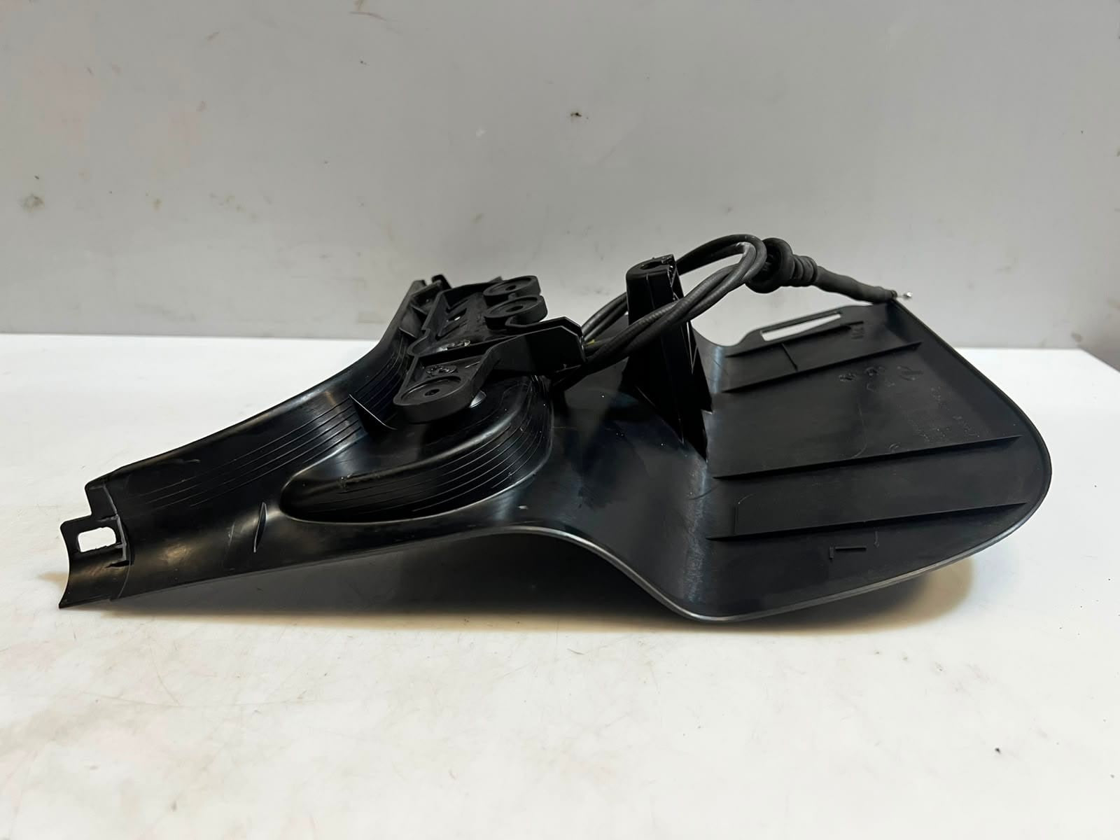 BMW 1 2 Series F20 F22 F23 A Pillar Lower Cover Trim Driver Side Right 7221902
