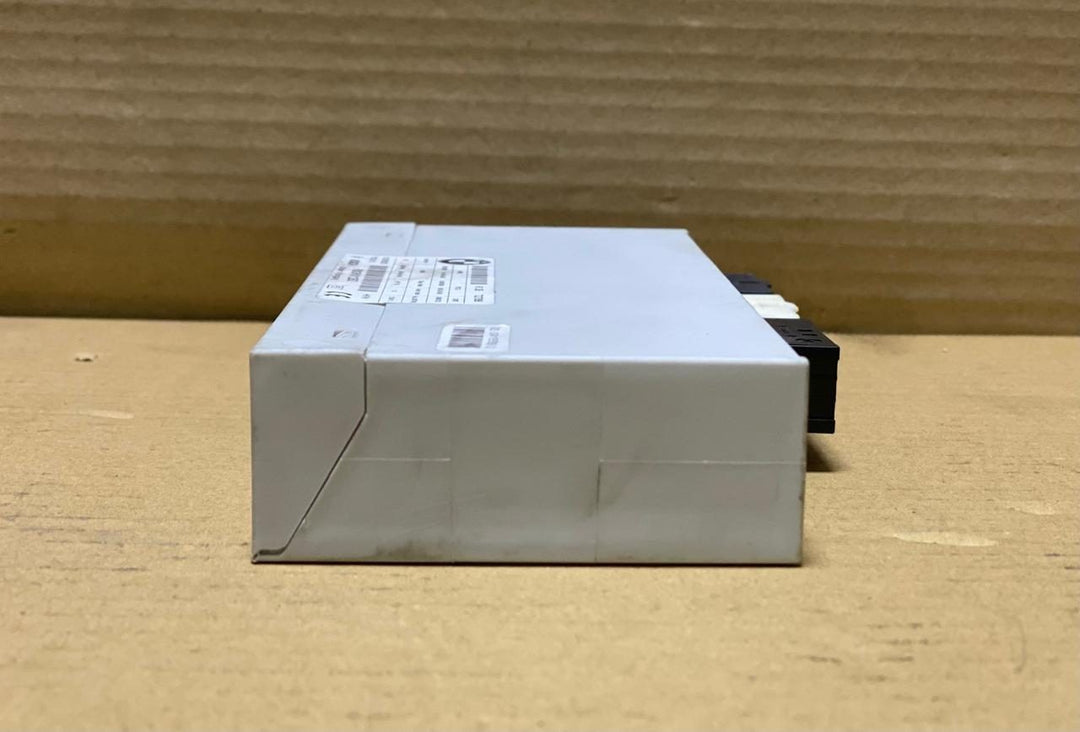 2007-2013 BMW X5 Trunk Tailgate Lid Lift Control Module 7304626 X5 E70 and X6 E7