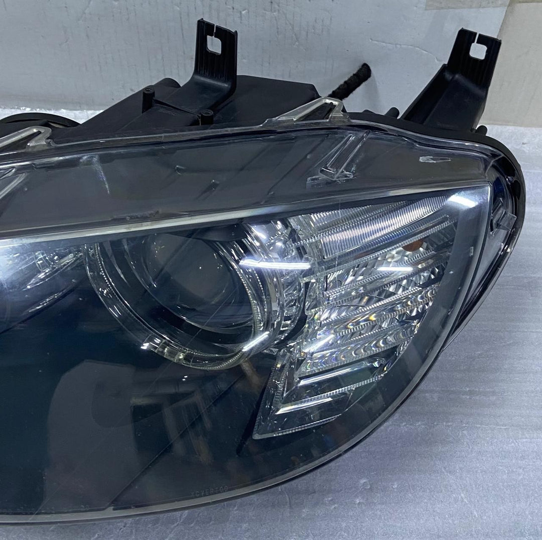 OEM BMW X6 E71 Front Headlight Xenon ECE Left Side 7271359 Without module