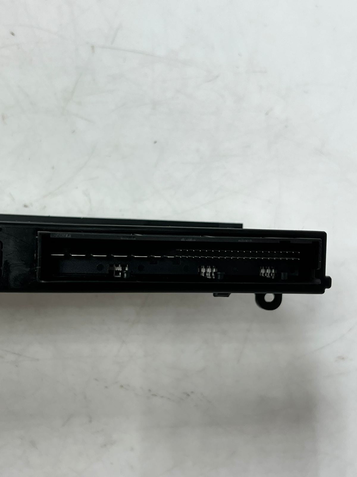 BMW E87, E90, E91, F87 X1 Body Control Module BCM 9247472 OEM