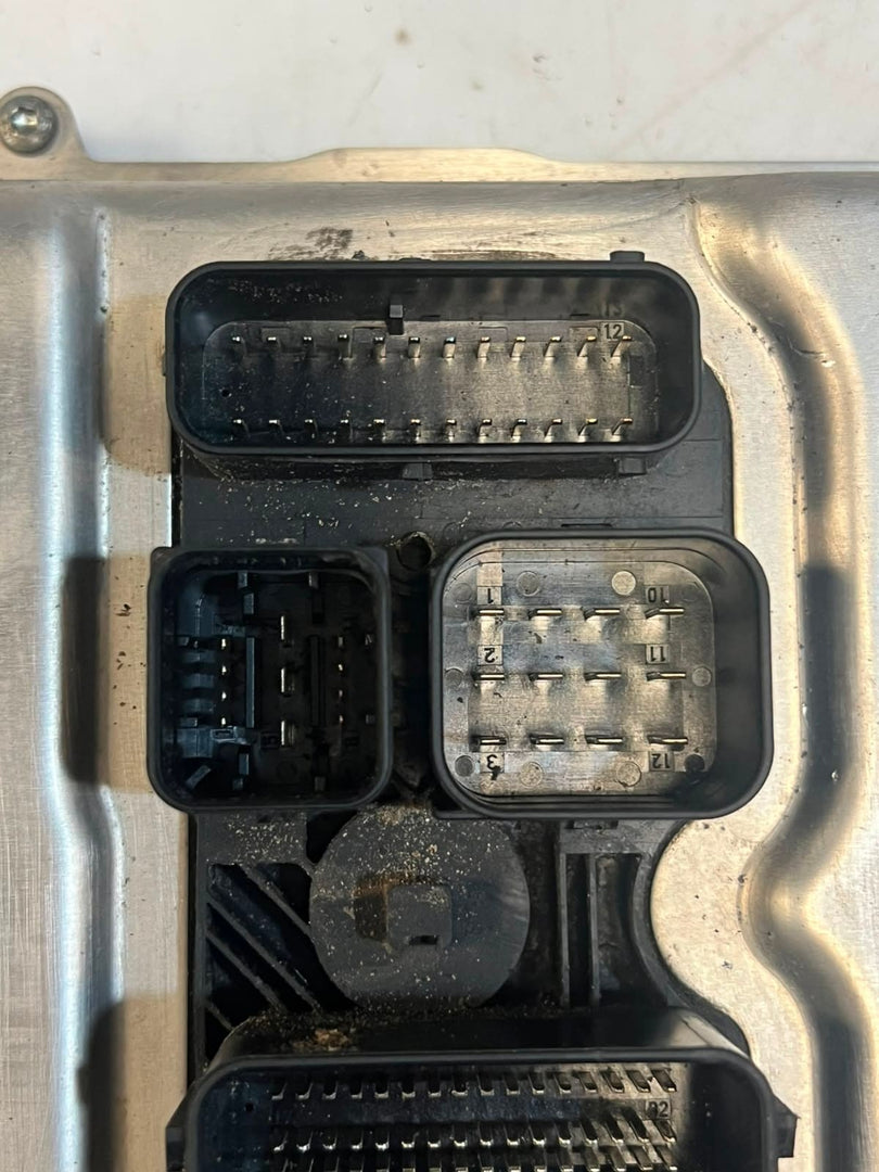 BMW F02 7 Series 750i N63B44B Engine Control Unit ECU SET DME+CAS+1KEY 7649828