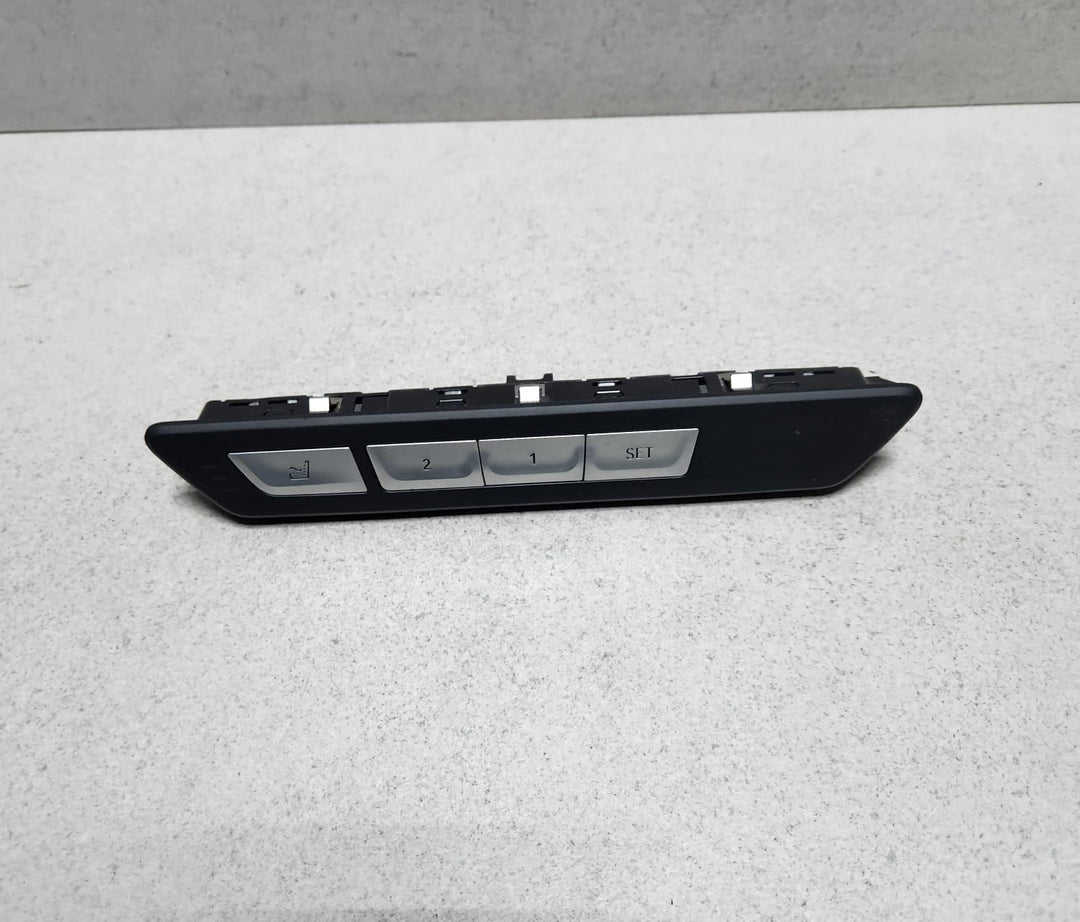 2016-2019 BMW 750i xDrive Seat Memory Switch 9382803 7 Series G11 G12