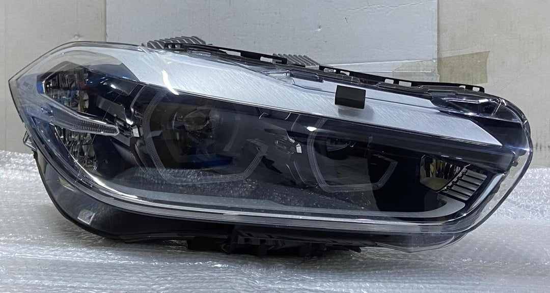 OEM BMW X2 F39 HEAD LIGHT LED ADAPTIVE RHD ECE RIGHT SIDE 7420442 Without module