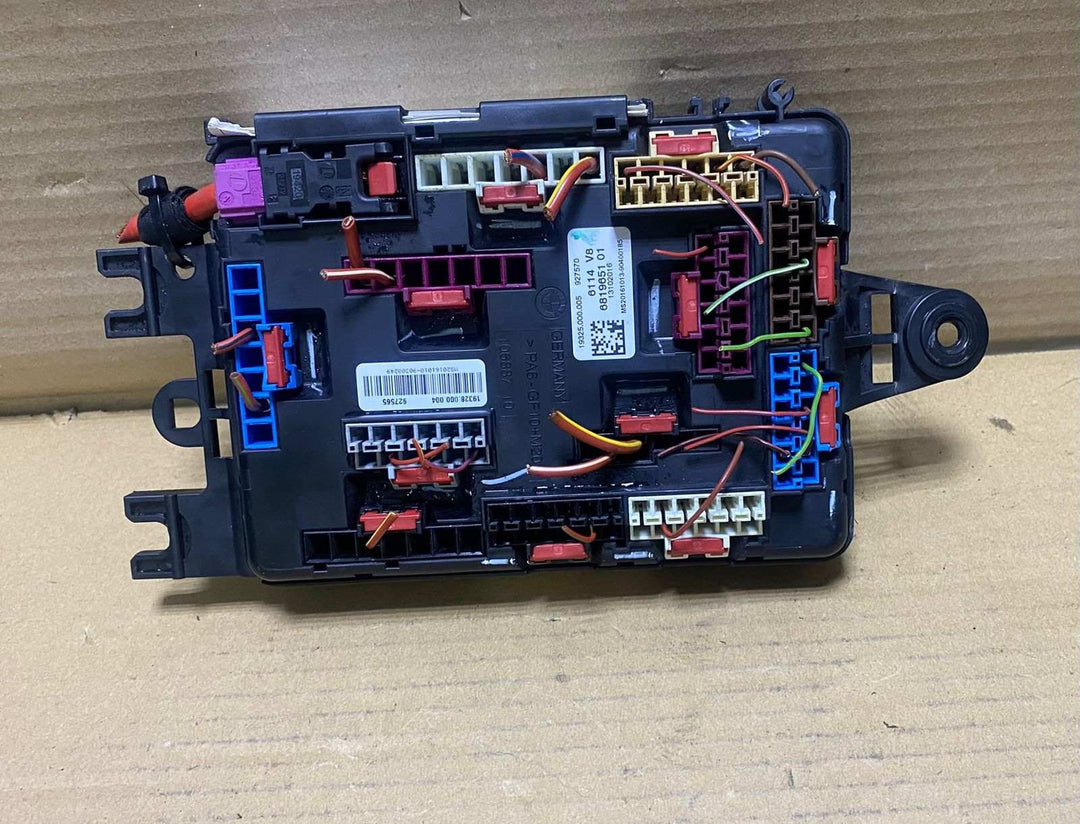 2013-2018 BMW X5 Rear Fuse Box 6819651  X5 F15, X6 F16, F85, and F86