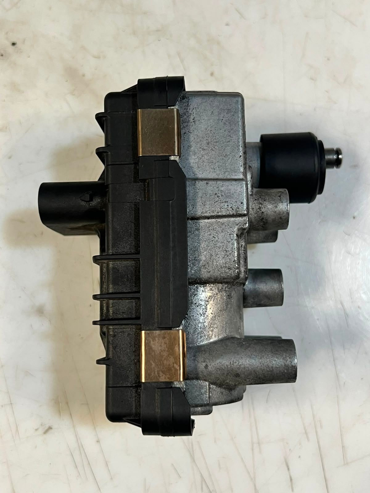 2014 BMW 3 Series F25 F10 F11 E90 E91 Turbocharger Pressure Actuator 4933519411