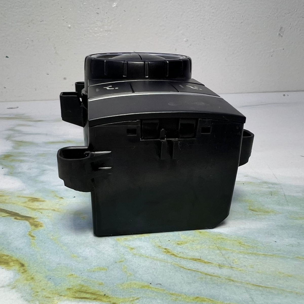 Mercedes Rear Climate Control Panel A1669001305 ML W166 GL W166