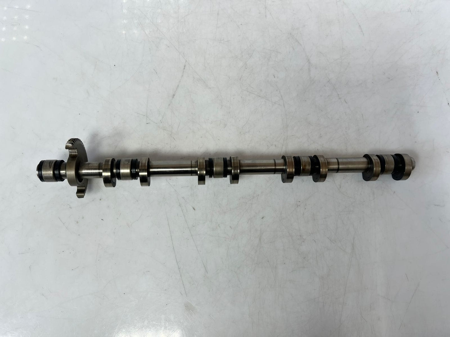2013-2015 BMW Alpina B7 M5 M6  4.4L V8 S63 xDrive Eccentric Shaft 7604862 OEM