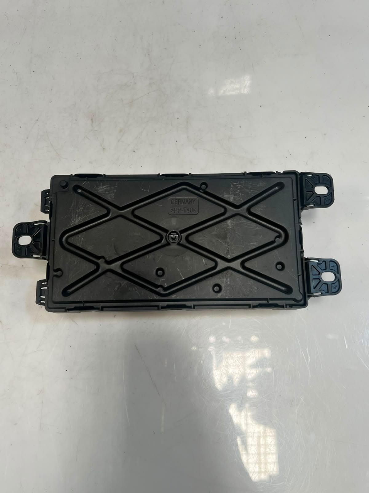 BMW 1' 2' F30 F20 F21 F31 F32 F36 Rear ELECTRIC Body Control Module 9279822 OEM