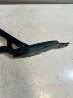 Bild in die Galerieansicht laden, 2009-2016 BMW Z4 E89 SERIES ENGINE LEFT SIDE BONNET Hood Hinge 7191511 OEM