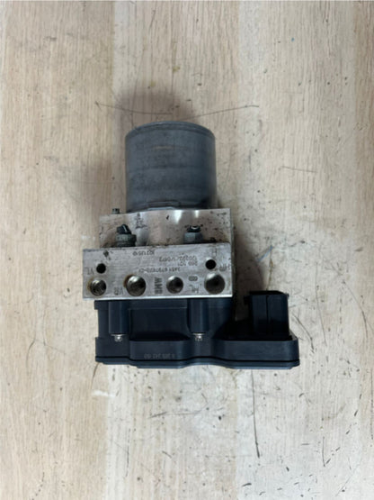 BMW 5 6 7 F01 F02 F06 F07 F10 F11 F12 F13 ABS UNIT PUMP HYDRO UNIT DSC 6797668