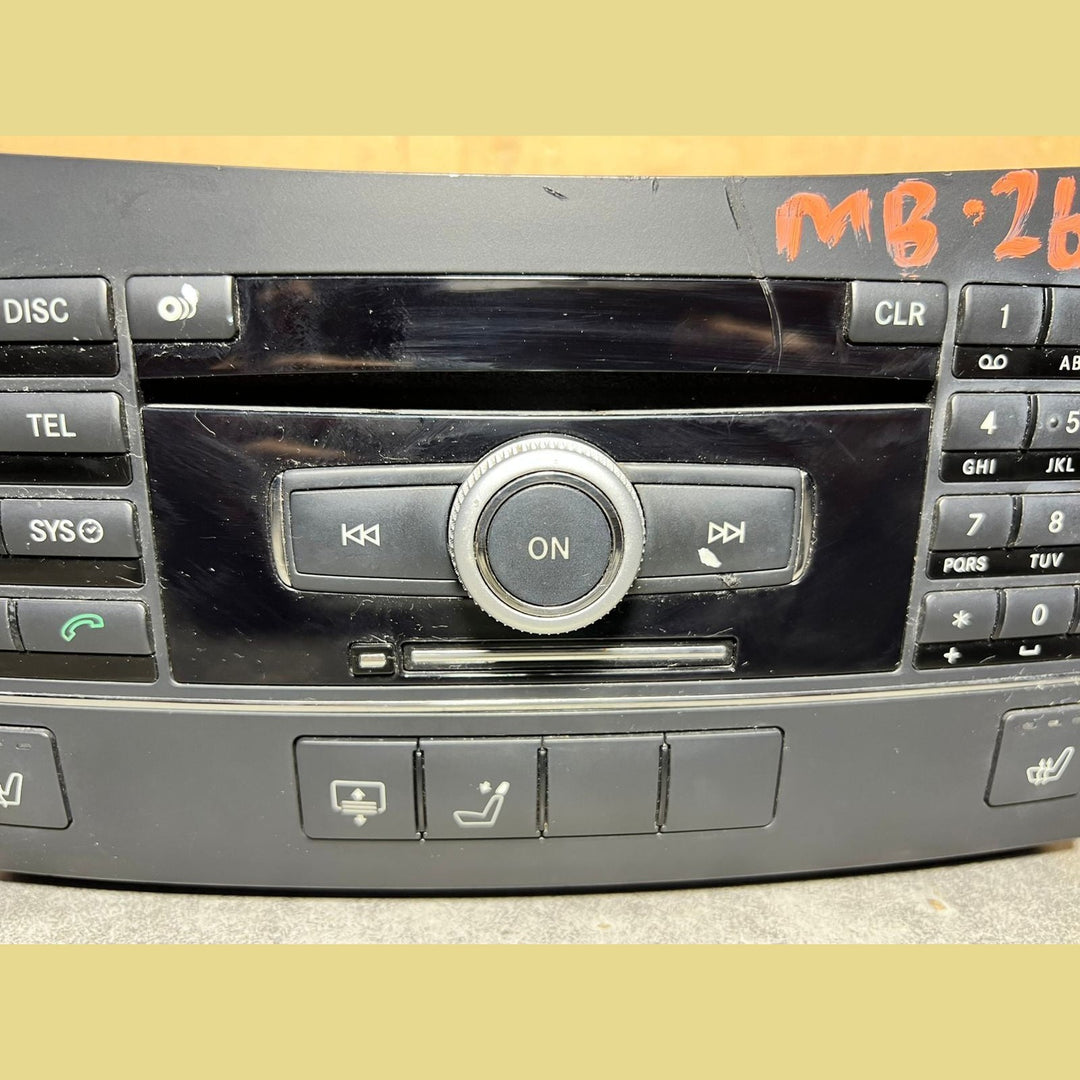 2012–2014 Mercedes-Benz W212 E-Class Head Unit CD Player A212 9008300 OEM