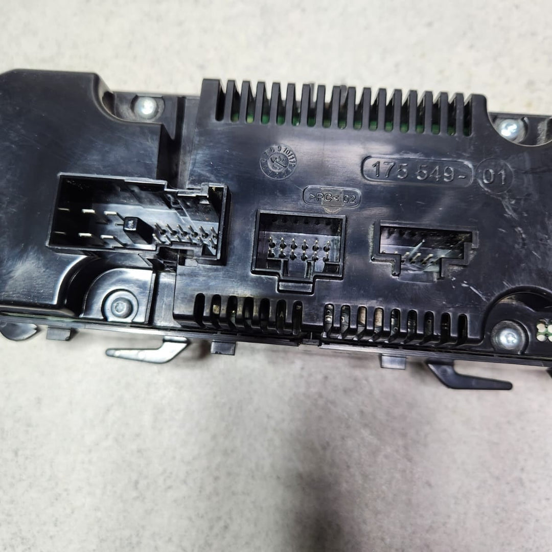2014 Mercedes-Benz GLA250 Climate Control Panel A2469002408