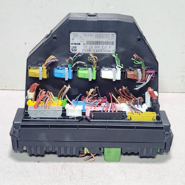 Mercedes-Benz Fuse Box A2129005722 C-Class W204 and E-Class W212