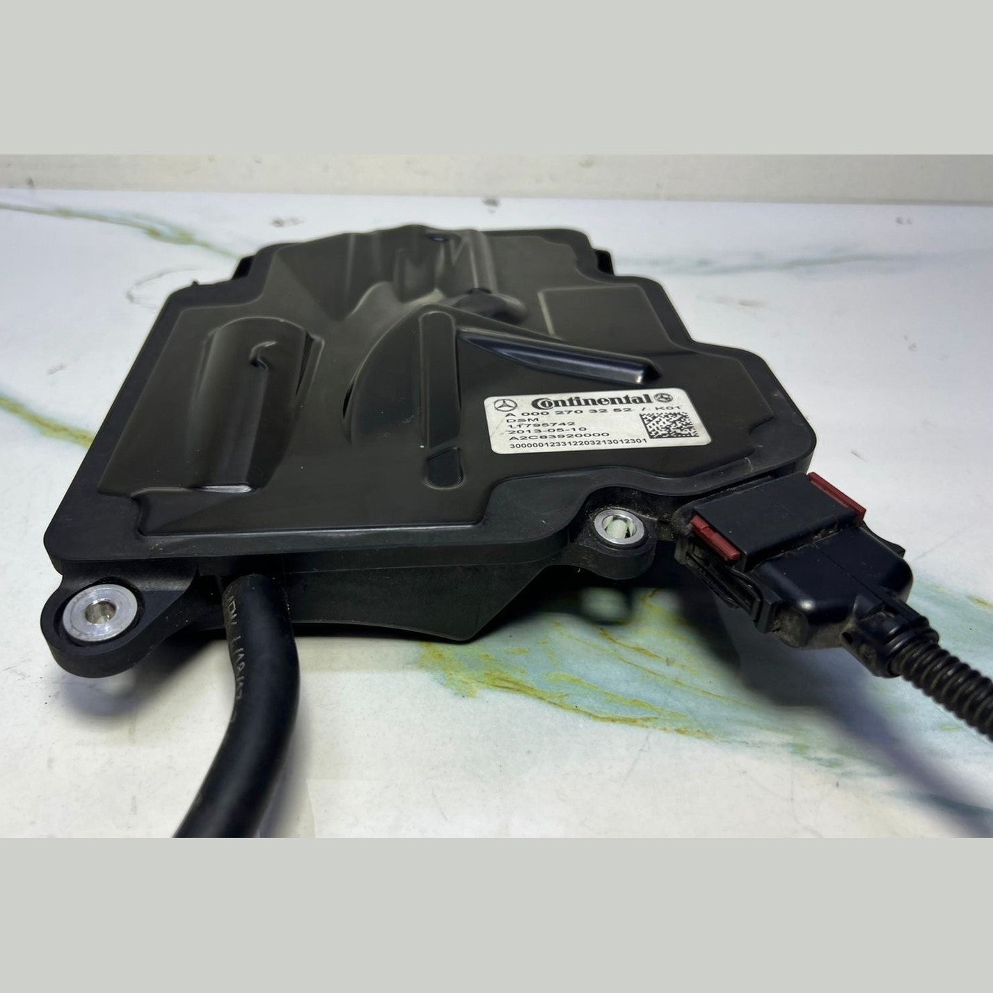 Mercedes-Benz Transmission Control Module A 0002703252 ML, SL