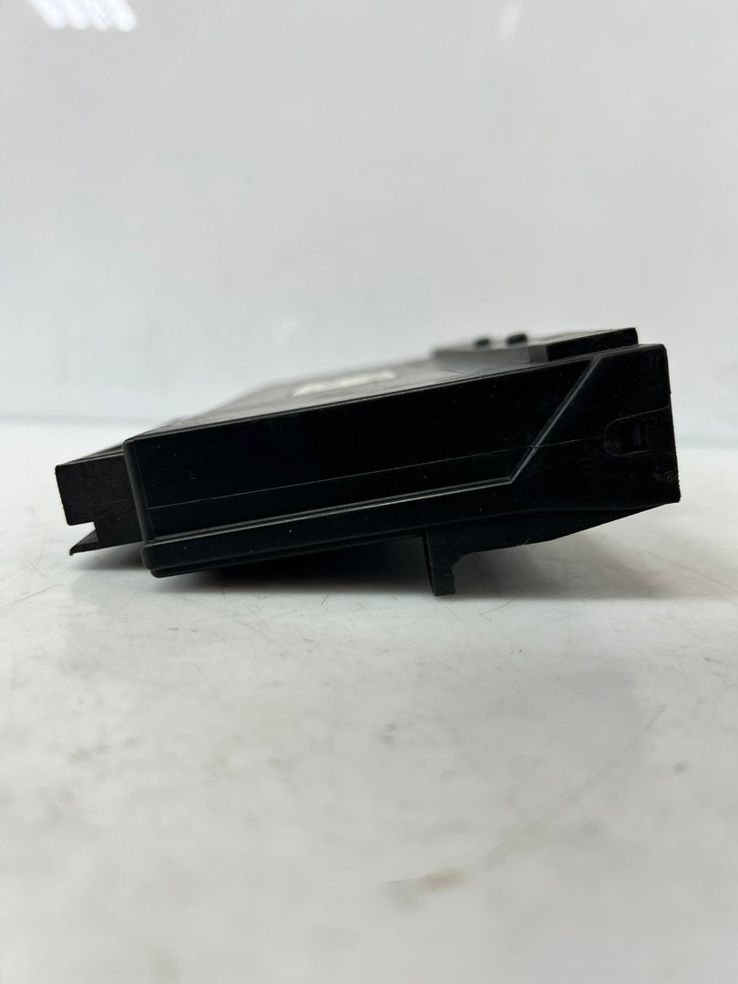 BMW E90 3 Series Electronic Junction Box JBE Body Control Module BCM 6983300 OEM