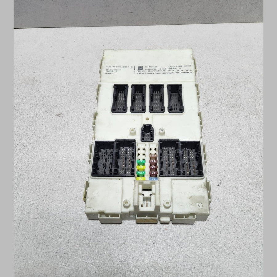 2012-2016 BMW 328i Body Control Module 9314234  328i F30