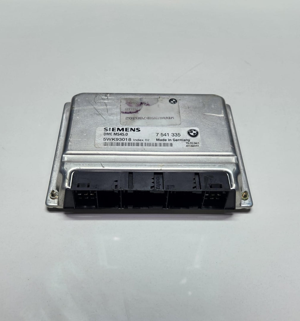 2004-2005 BMW X3 Engine Control Unit ECU 7541335 X3 and E60 525i OEM