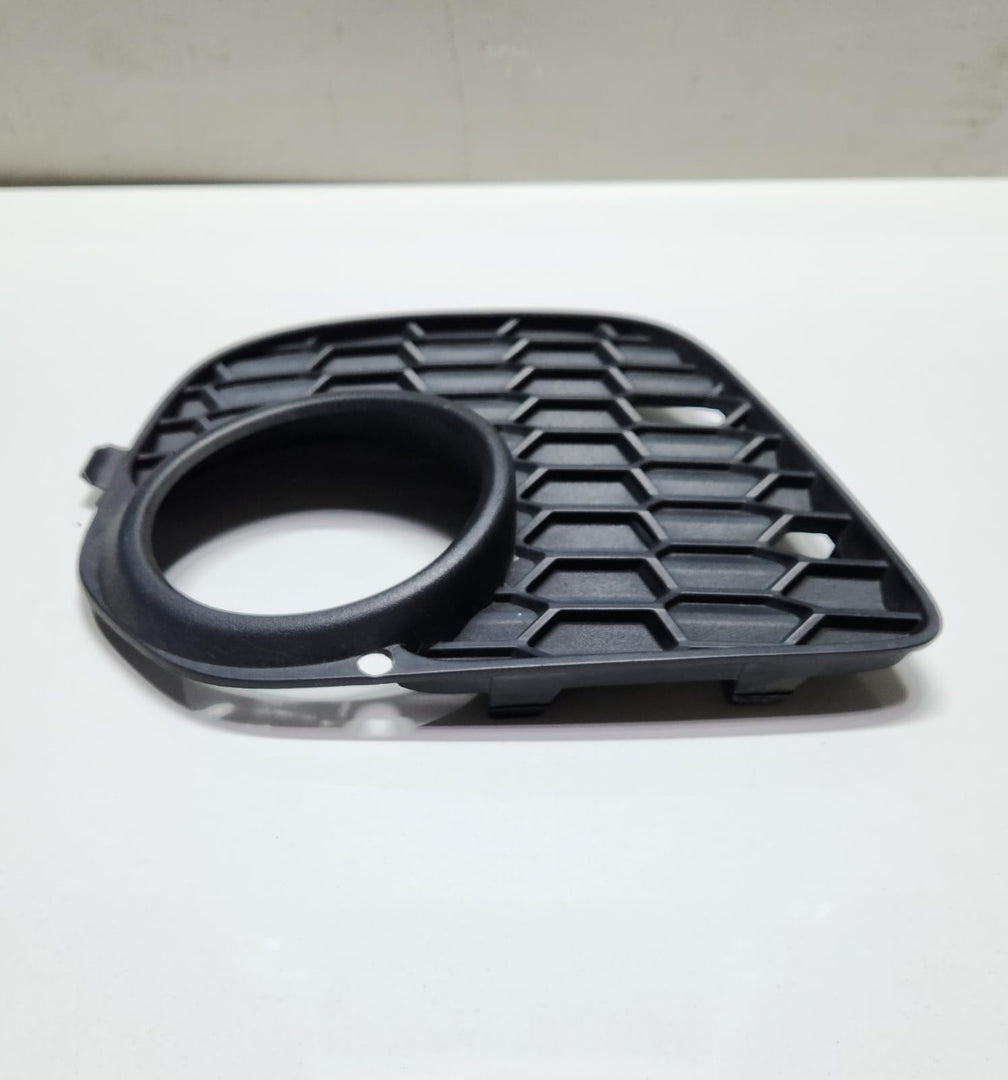 2011-2013 BMW X5 Left Closed Grille 8048021 X5 E70