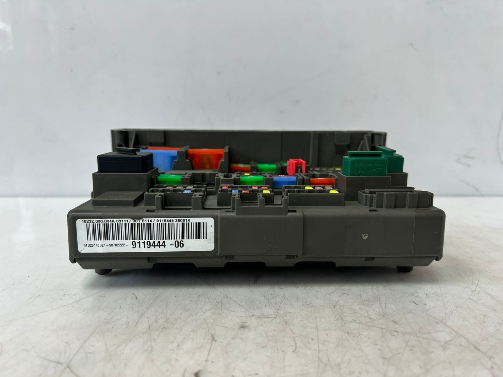 2007-2013 BMW 328i E90 E91 E92 E84 Front Power Distribution Fuse Box 9119444 OEM