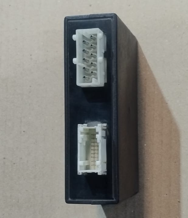 BMW 7 E65 E66  BME5066 OTHER CONTROL UNITS MODULES 6767281