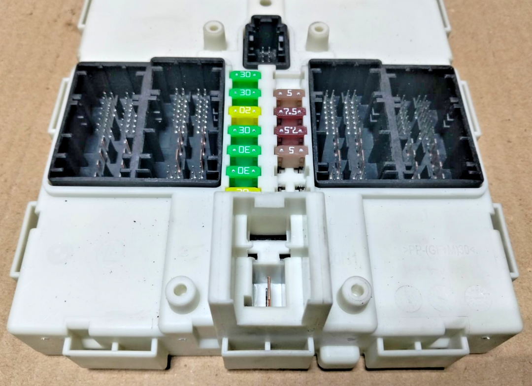 ECU BMW X5 F15 40e HYBRID 2016 ECU KIT COMPLETE WITH BDC & KEY  8664920