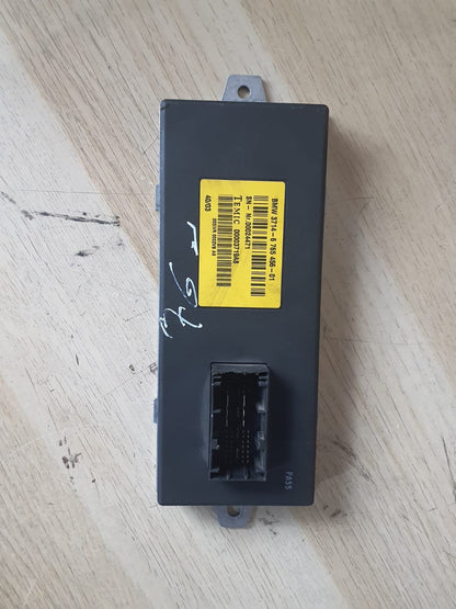 2004 BMW 530i Dynamic Drive Control Module 6765456 E60 E61 E63 E64 E65 E66 5 6 7