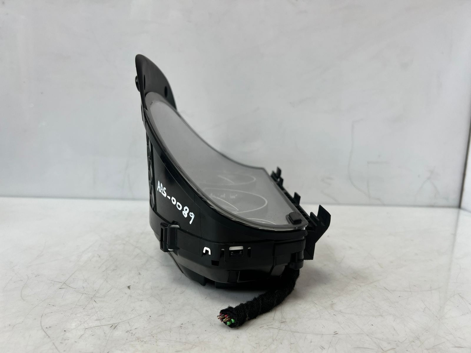 2012-2019 BMW 3 Series F30 speedometer dashboard Instrument Cluster 9295870 OEM