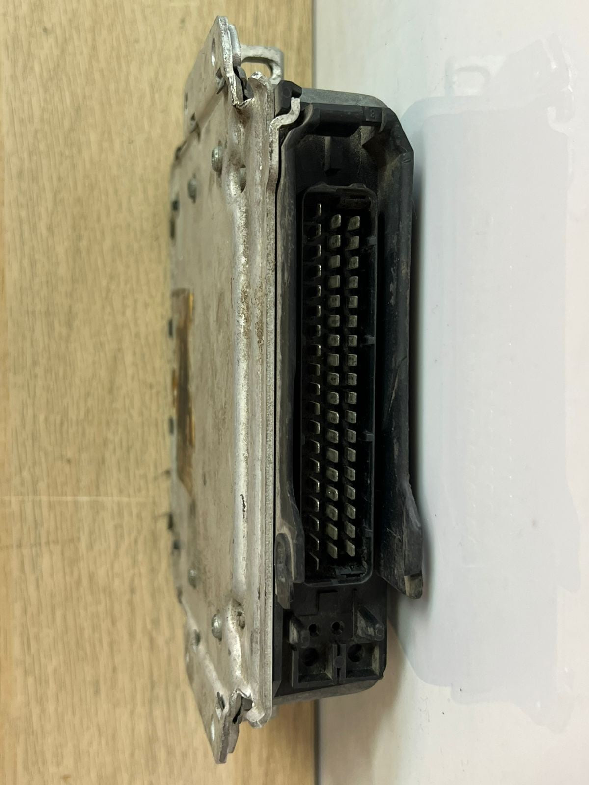 BMW E30 320i E34 520i M20 M20B20 Engine Control Unit ECU DME 0261200152 1714997