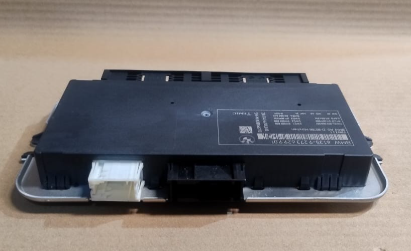 BMW 5 SERIES F10 F11 FRM FOOTWELL LIGHT CONTROL MODULE UNIT - 9273629