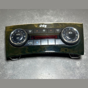 03-06 Mercedes W203 C-Class A/C Heater Climate Control Panel A203 8304385 OEM