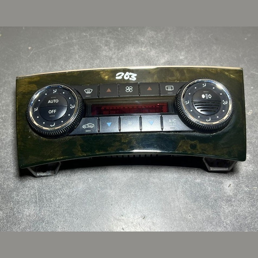 03-06 Mercedes W203 C-Class A/C Heater Climate Control Panel A203 8304385 OEM