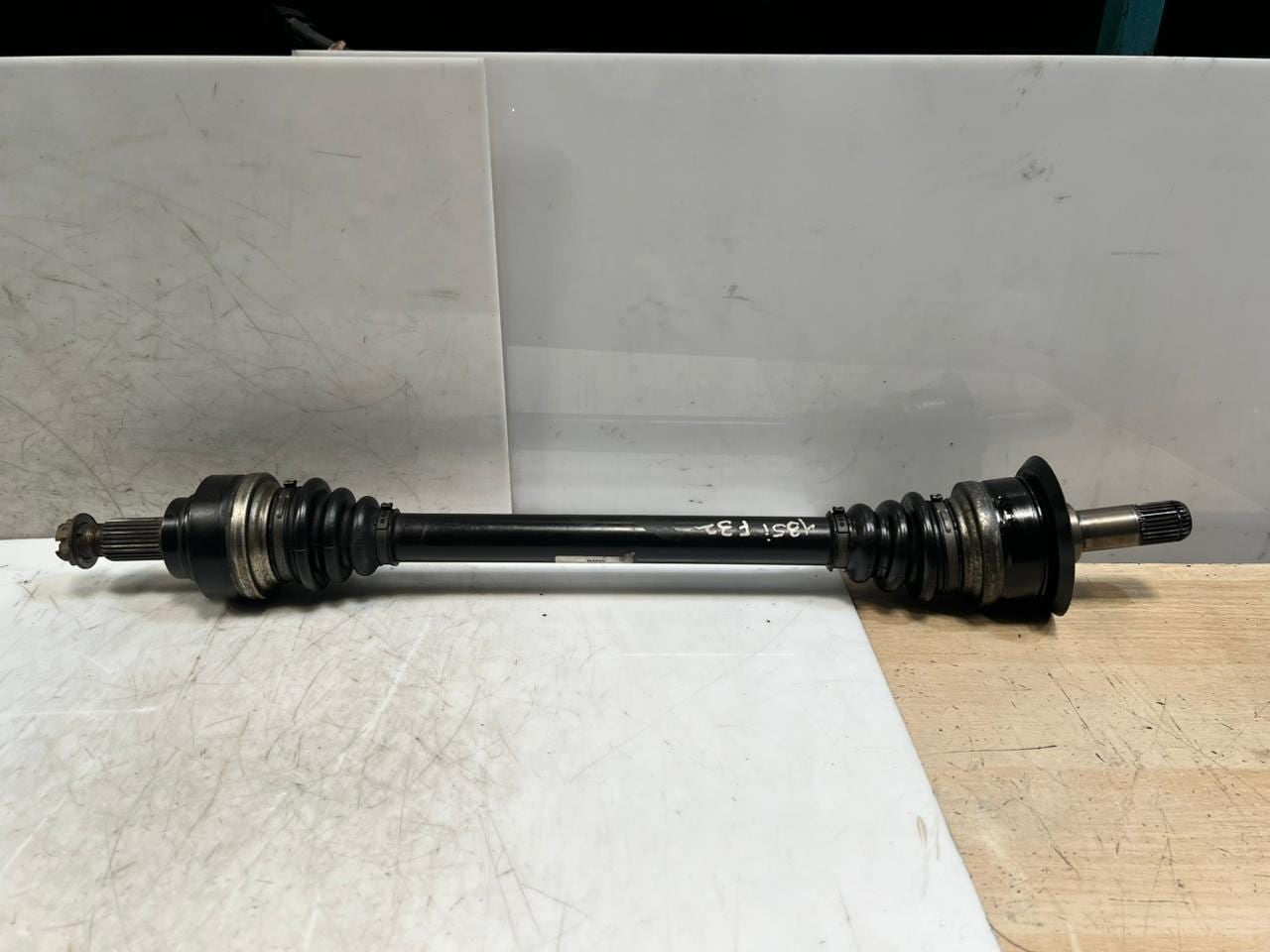 2013-2015 BMW 335i f30 Rear Left Axle Output Shaft 7597677