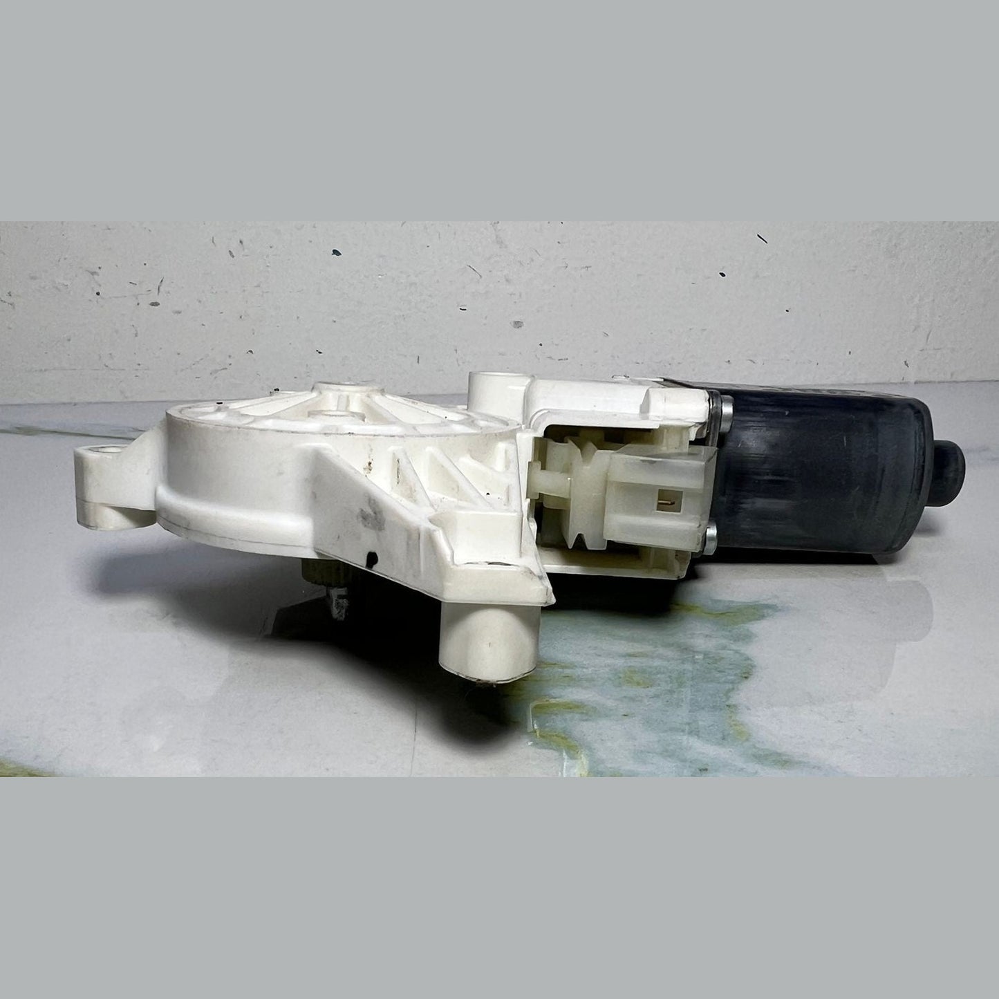 13-16 Mercedes-Benz W166 ML GL Window Motor Front Right Side A166 9060201 OEM