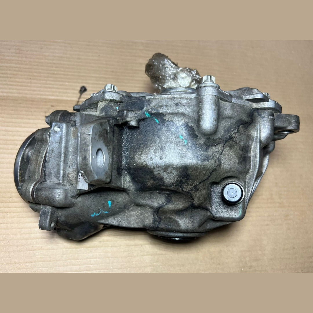 2014-2020 Mercedes-Benz W222 OM642 Front Axle Differential Carrier A221 3308600