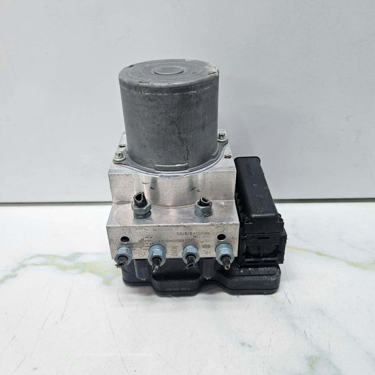 BMW F10 F11 F01 F06 ABS Hydraulic Pump Control Module 6868339 OEM