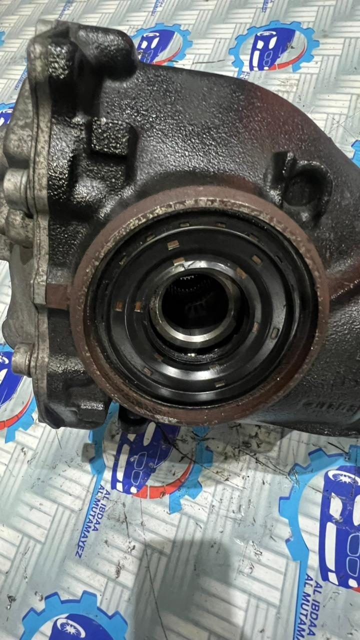 BMW F30, F31, F34, F36, 340i 440I Rear Axle Differential 7603759 R 2.81