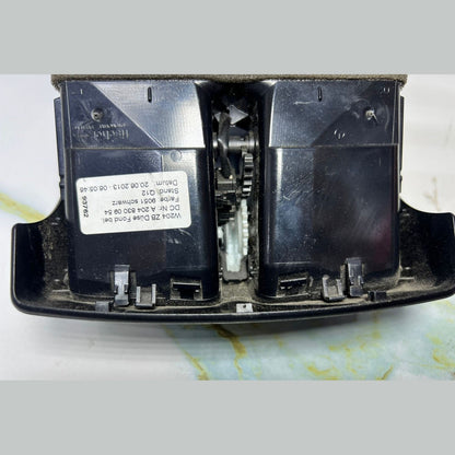 2008-2012 Mercedes-Benz W204 C-Class Centre Console Air Vent A204 8300954 OEM