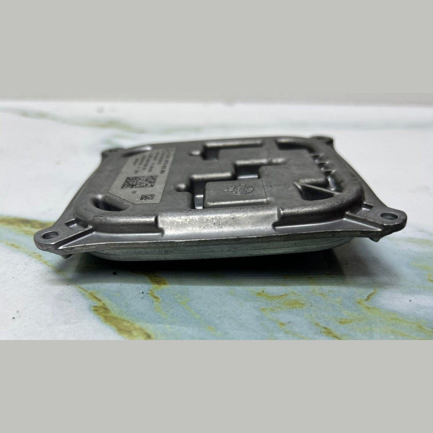 Mercedes-Benz Headlight Control Unit A 221 870 62 89