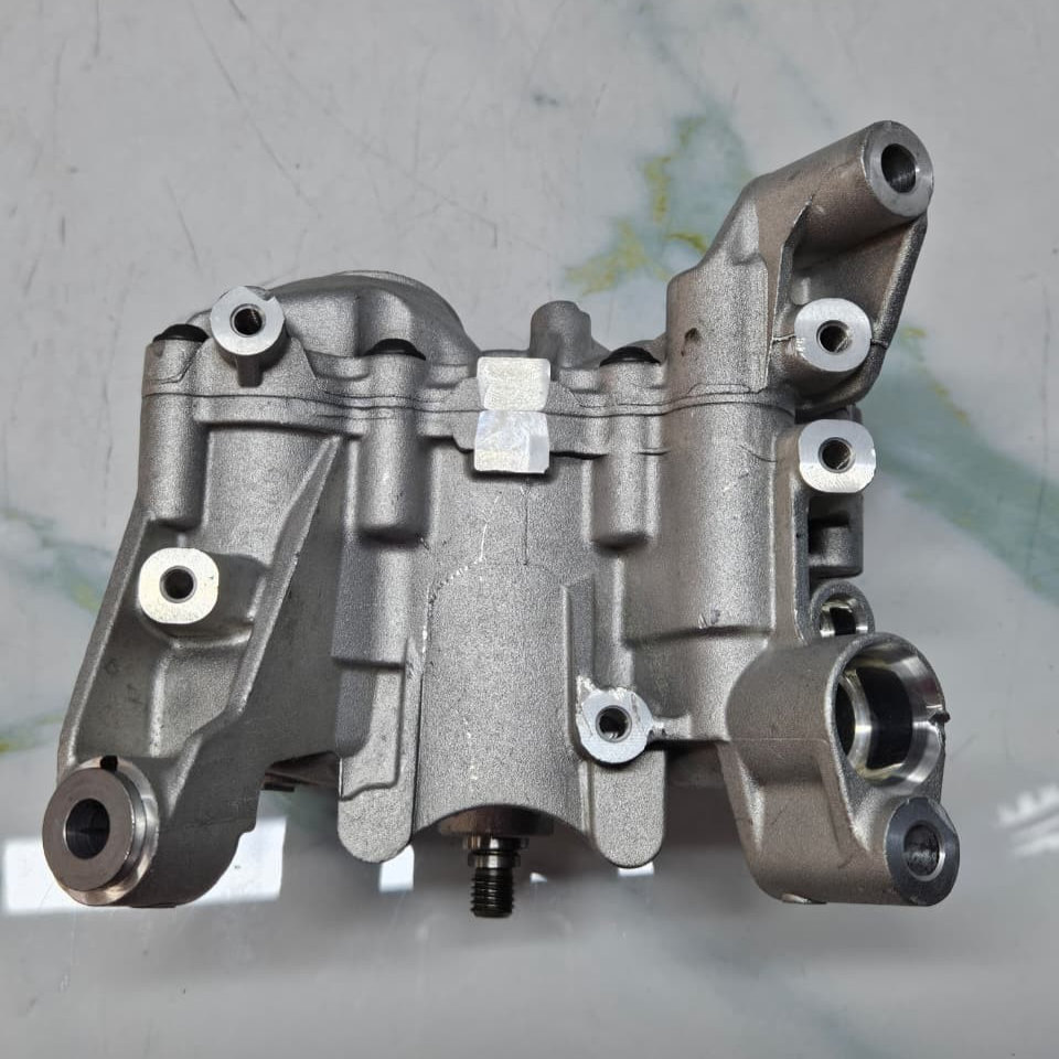BMW 5 Series, X5, 650i, 750i, 550i N63 B44 Engine Oil Pump Brand New 7612772 OEM