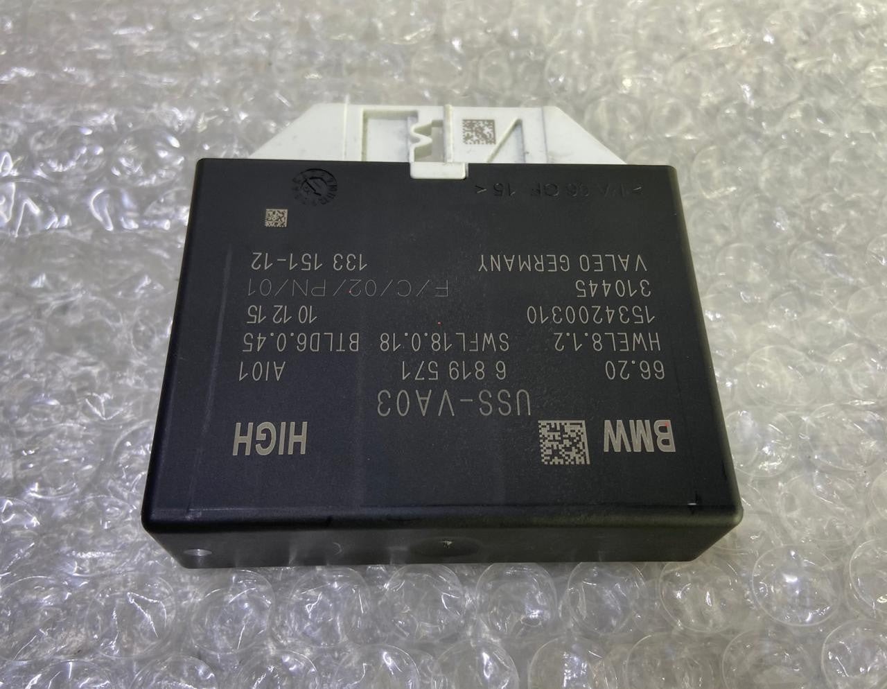 OEM BMW G11 G12 Park Assistant Control Module 6819571