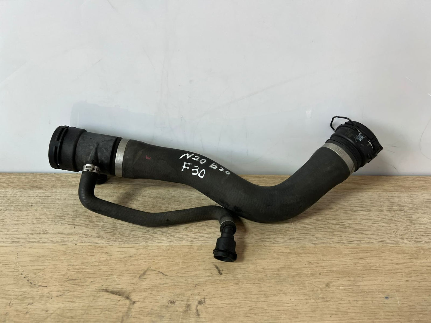 BMW 3 F30 F35 F31 2015 Petrol engine water coolant pipe hose 7619432 KRD35136