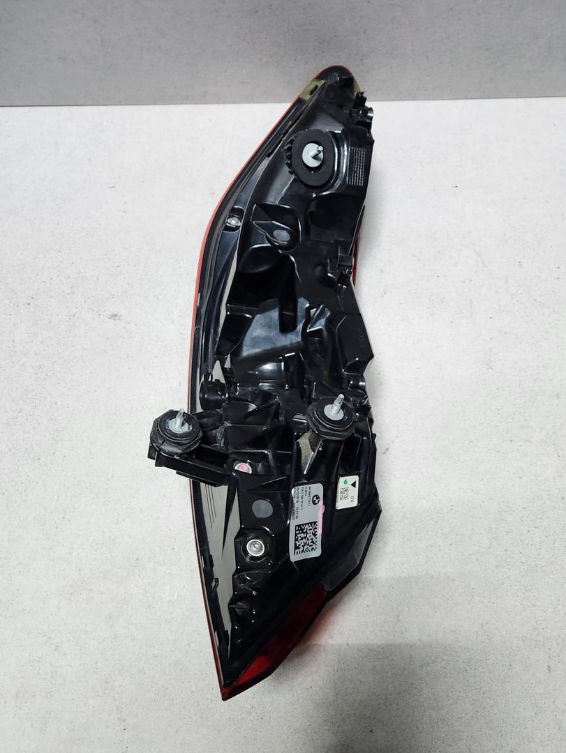 BMW Rear Light Side Panel Led Right 7445774  8 Series F91 F92 G14 G15 G16