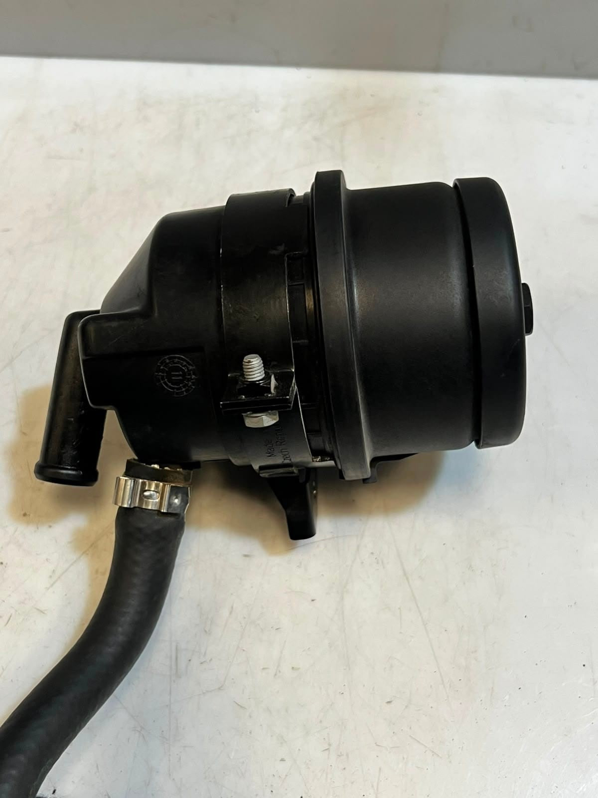 BMW 328i E81 E87 E90 E92 F06 F13 F12 F10 Power Steering Fluid Reservoir 6767161