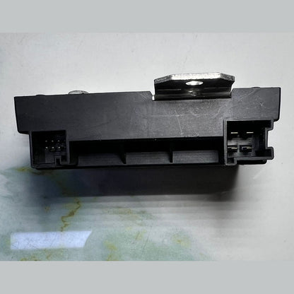 2007-2011 Mercedes-Benz CLS63 AMG Fuel Pump Control Module A0355400145 E63 W218