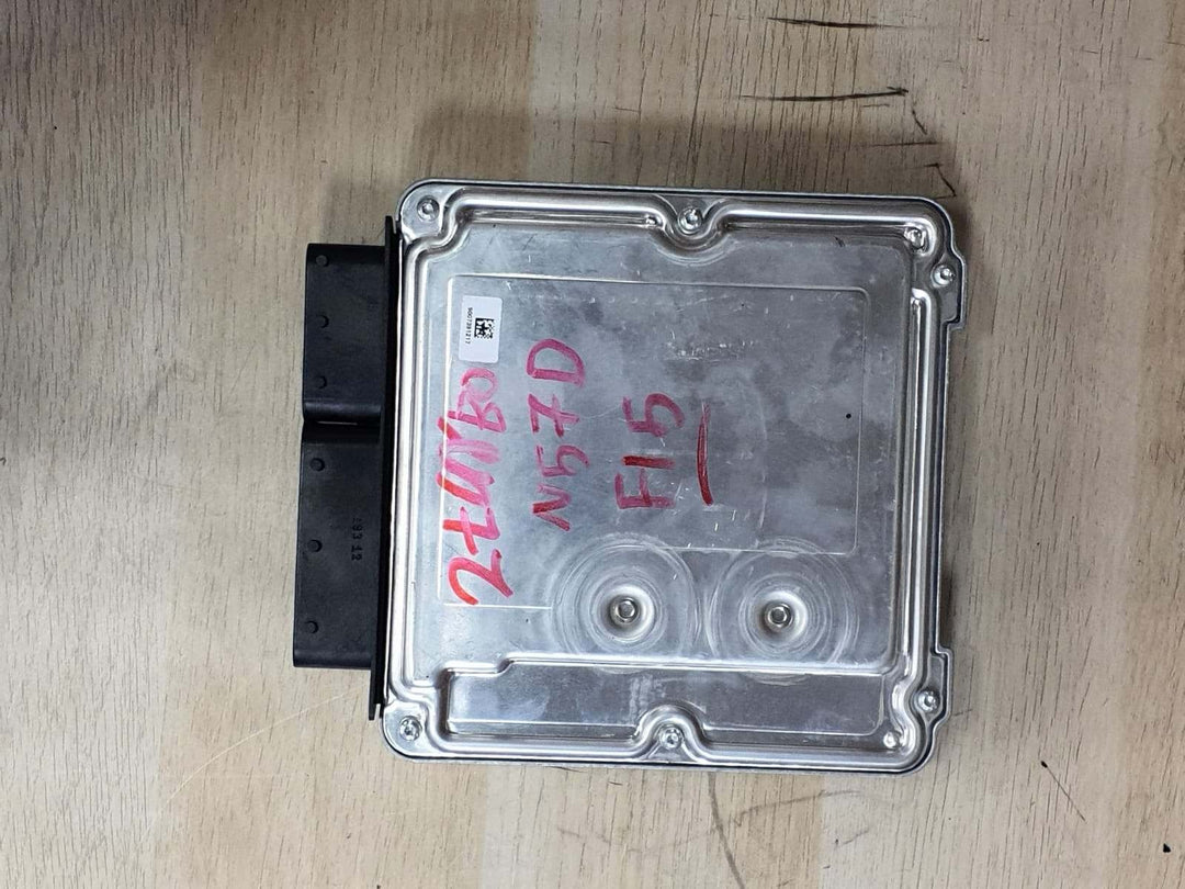 2014-2018 BMW X5 Engine Control Unit 8583152 F15 F16 X5 40dX with N57D 